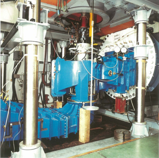 Teste de Modelo Reduzido- Turbina Kaplan - UHE PORTO PRIMAVERA - BRASIL - LAUSANE - SUIÇA